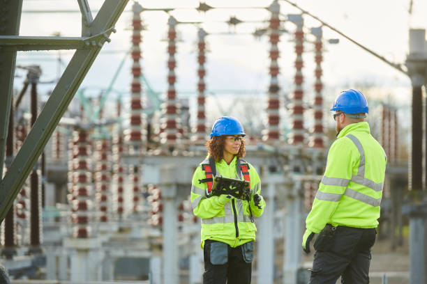 Best Local Electrician Companies  in Johns Creek, GA